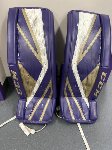 Purple Used Senior 31" CCM Regular Extreme Flex III Goalie Full Set