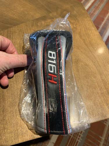 New Titleist Hybrid Head Cover