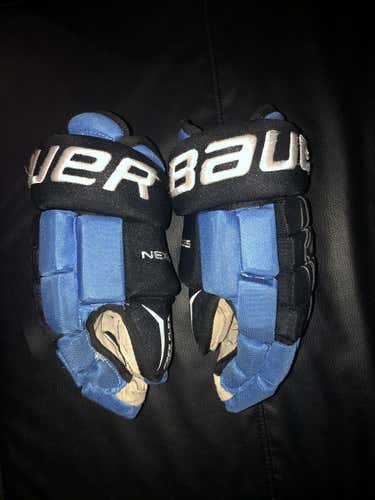 Blue Used Junior Bauer Nexus Gloves 13"