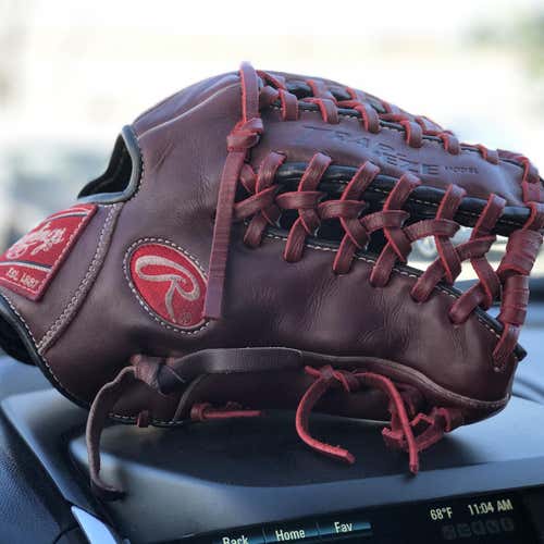 Red High School/College Infield Gold Glove 12" Baseball Glove