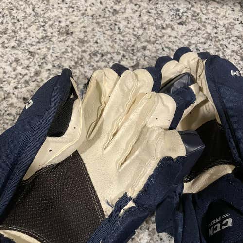 Blue New CCM HGP14 14" Gloves