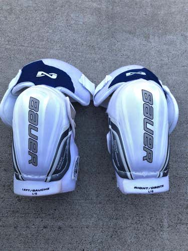 Senior Large Bauer Nexus 8000  Elbow Pads