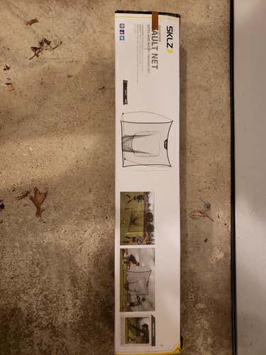 SKLZ Quickster Vault 8x8 Baseball Hitting Net - New in Box(opened to photograph)