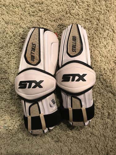 New Medium/Large STX Stallion 500 Arm Pads