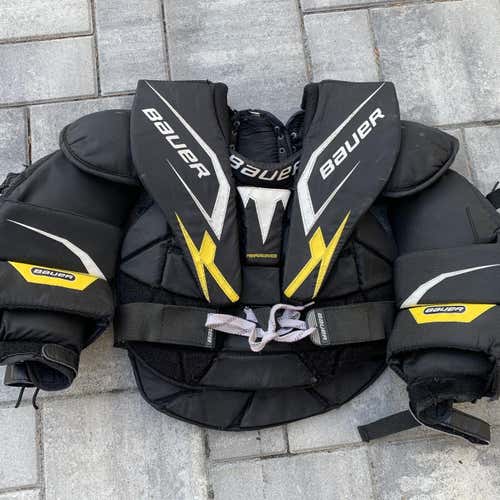 Junior Large Bauer Goalie Chest Protector