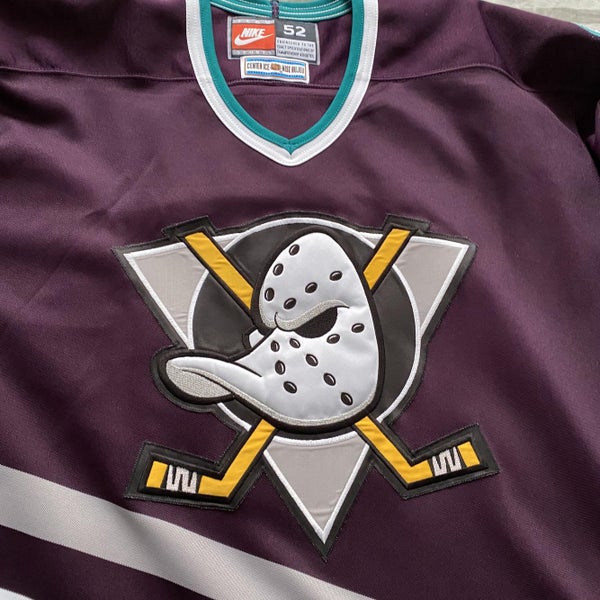 Nike Anaheim Mighty Ducks Kariya 52 Authentic Purple Adult Size 52 Nike EUC Jersey