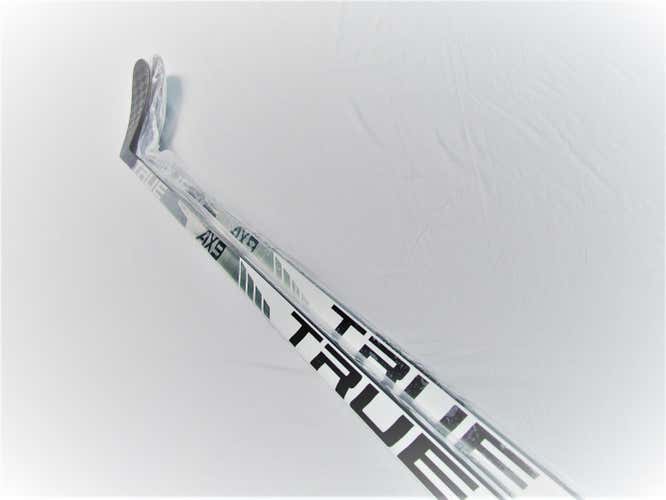 NEW 2 Pack | TRUE AX9 | University of Michigan | RH | TC2.5 (P92) curve | 77 flex