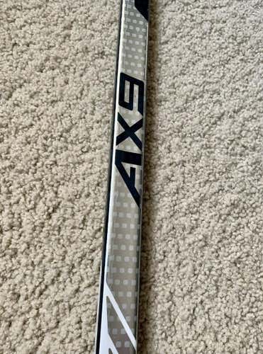TRUE AX9 NHL Pro Stock Hockey Stick 90 Flex P92 Full Tactile Grip