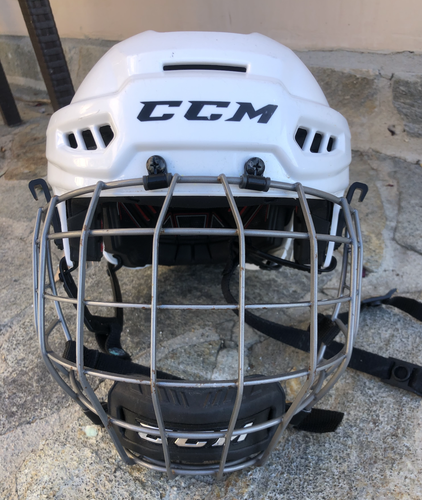 White Medium CCM FL500 Helmet - Great Condition, Clean, includes ccm cage