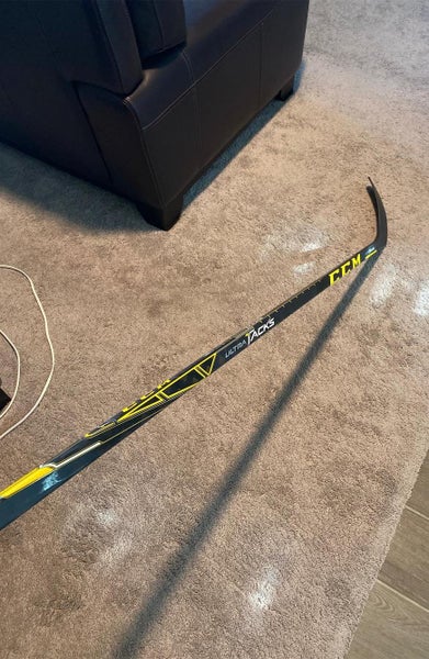 Mathew Barzal CCM Ultra Tacks Hockey Stick, RH, P02/ P10, 80 Flex, Pro Stock