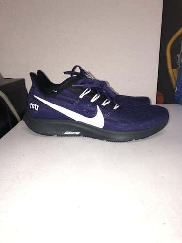 TCU Horned Frogs Nike Run/Train shoes (sz 10)