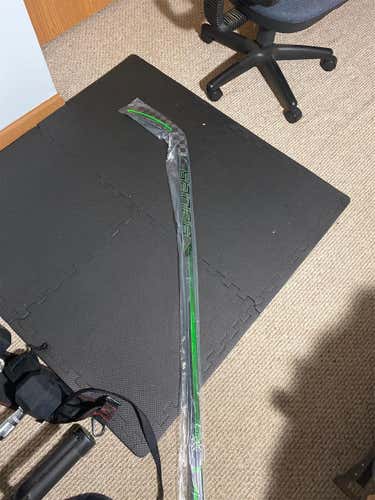 Senior Right Handed Nexus ADV Mid Pattern  Hockey Stick