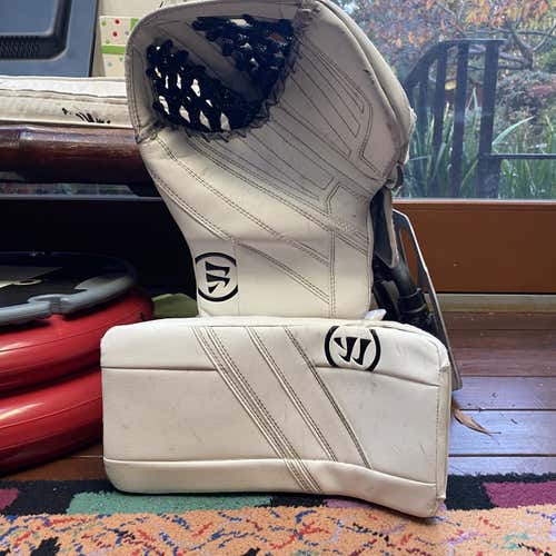 Warrior Ritual G4 Glove And Blocker