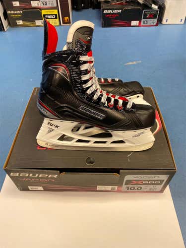 Senior Bauer Vapor X600 S17 Regular Width Size 10 Hockey Skates