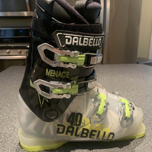 Dalbello Menace 4 Ski Boots