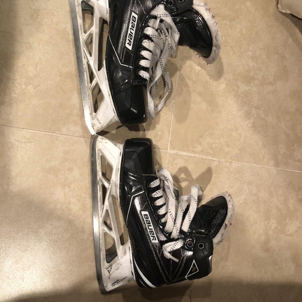 Senior Bauer Supreme 1S Regular Width Size 8 Goalie Skates