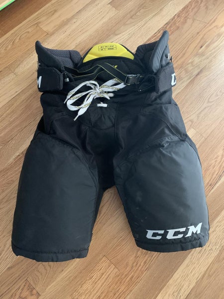 Black Used Senior Medium CCM AS1 Hockey Pants