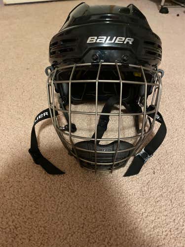 Black Used Medium Bauer Re-Akt 200 Helmet