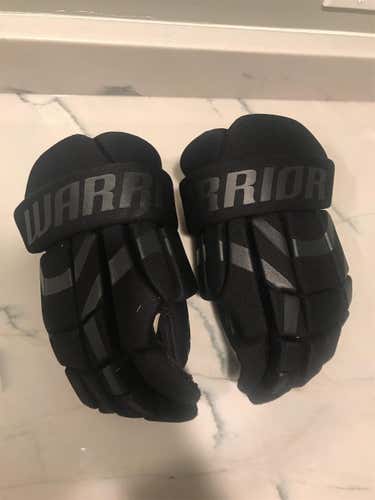 Black Senior Warrior QRE Clutch 14" Gloves