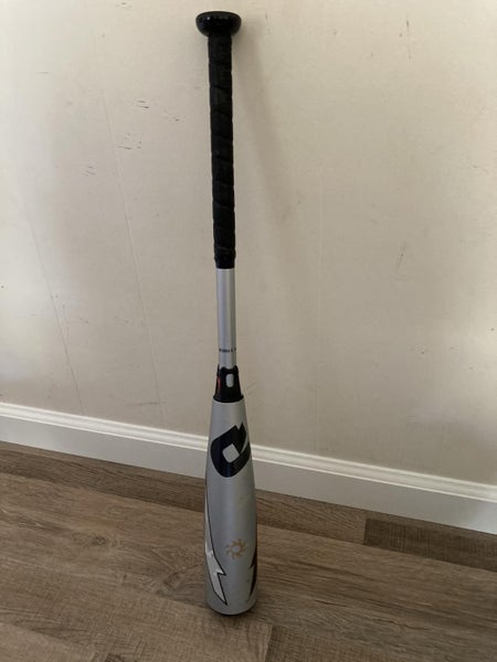 Used Kid Pitch (9YO-13YO) USSSA Certified DeMarini Hybrid Voodoo Bat 28"