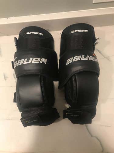 Used Bauer 1s Supreme Knee Guards