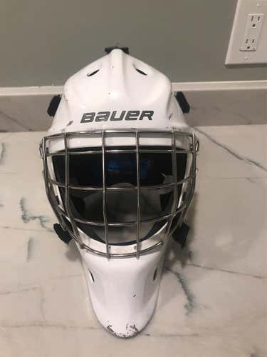 White Senior Bauer NME 8 Fit 2 Goalie Mask