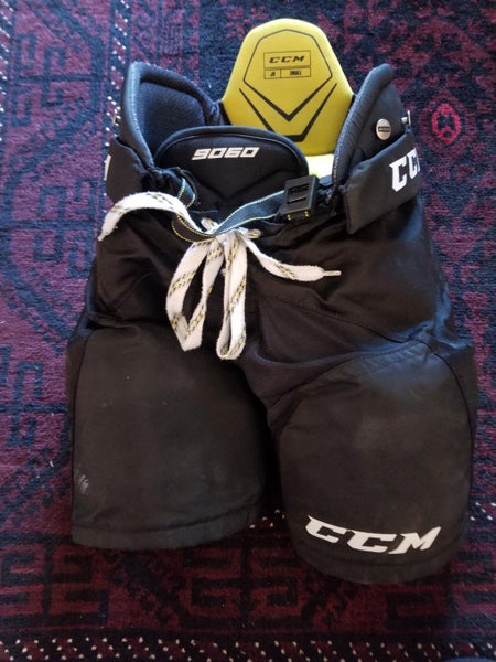 Used Junior Small CCM Tacks 9060 Hockey Pants