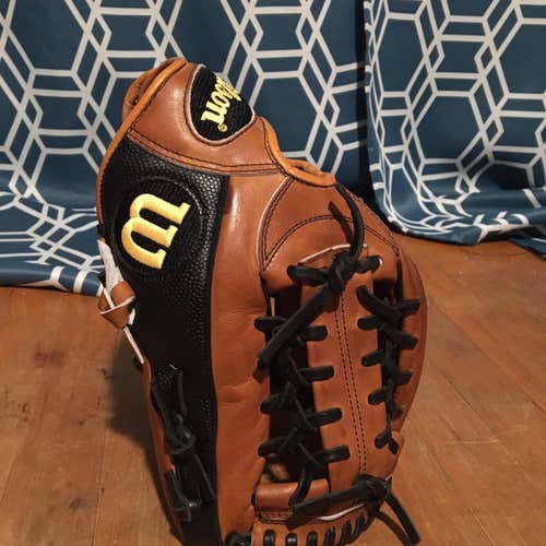 Wilson A2000 1782-SS 11.5 Inch Baseball Glove