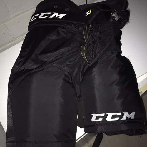 Black Senior Large CCM AS1  Hockey Pants