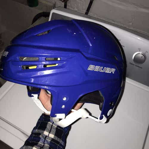 Blue Used Large Bauer Re-Akt 95  Helmet