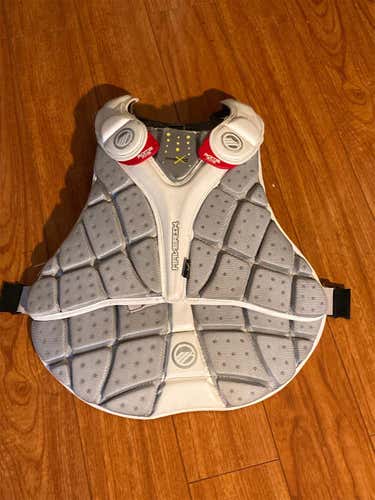 White Adult Medium Maverik Rome RX3 Chest Protector