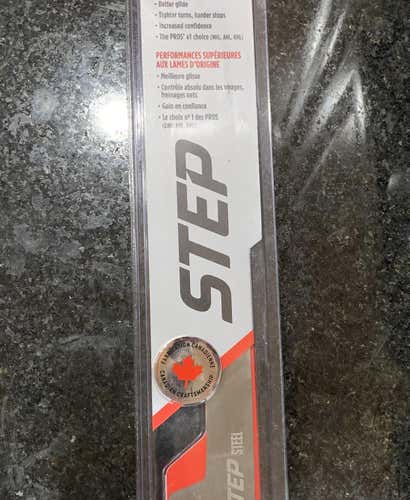 New CCM SB XS 254 mm