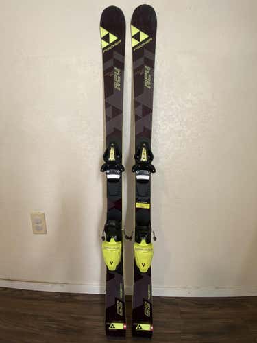 Used Kid's 2017 Fischer Racing RC4 World Cup GS Jr Skis