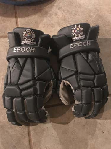 Gray New Player's Epoch Integra 13" Lacrosse Gloves