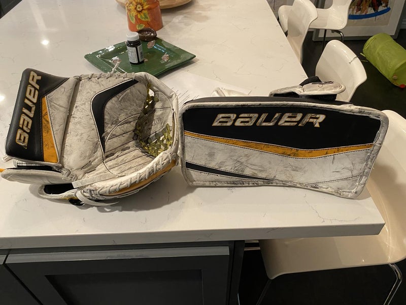 White Used Intermediate Bauer Regular