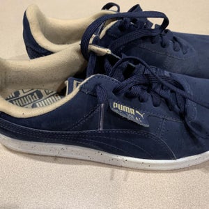 Blue Unisex Size 8.5 (Women's 9.5) Puma Shoes