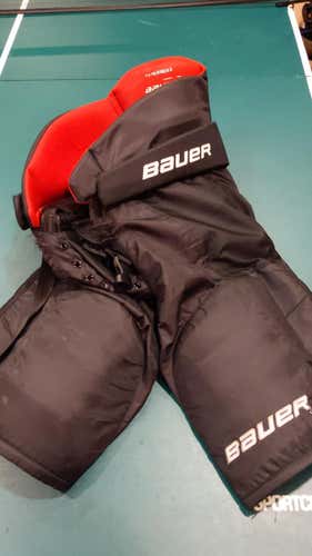 Used Senior Small Bauer Vapor X3.0 Hockey Pants