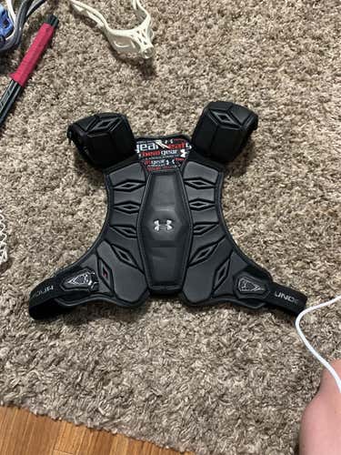 Used Large Under Armour Spectre Shoulder Pads