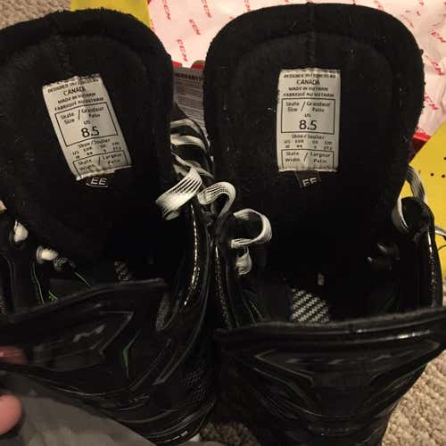 Senior CCM Ribcor 80K Extra Wide Width Size 8.5 Hockey Skates
