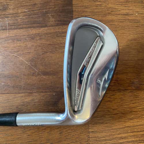 Men's Right Handed Stiff Flex Steel Shaft Wedge