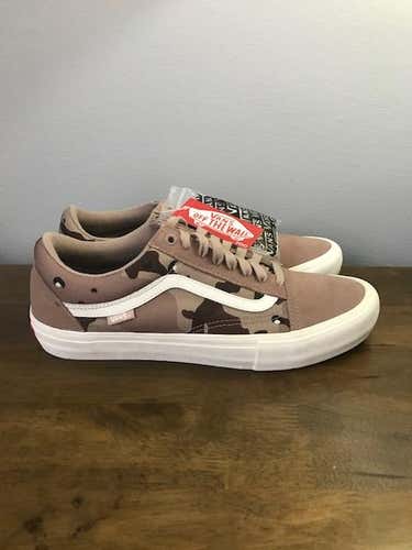 New Men's Size 10.5 Desert Camo Vans