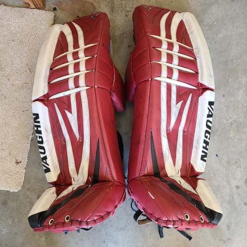 Used 34" +2 Vaughn 7800 Velocity V5 Goalie Leg Pads