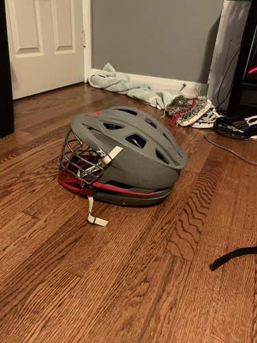 Used Matte Grey Cascade R Helmet