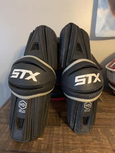 Used Medium STX Stallion HD Arm Pads