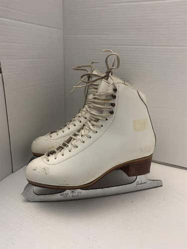 White Used Jackson Size 10 Figure Skates