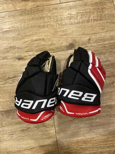 Used Bauer Vaport Xlite Gloves 14"