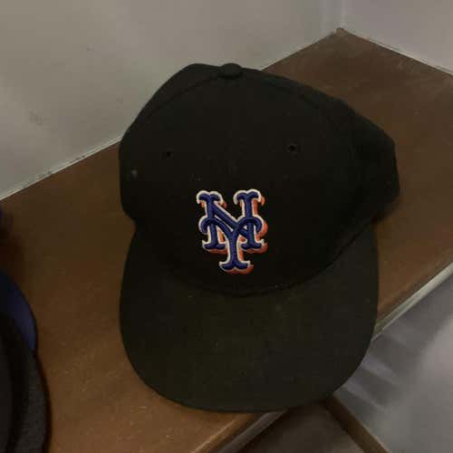 Black Adult 7 1/8 New Era Hat