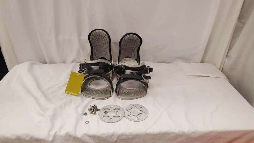 Used Atlantis Md Snowboard Mens Bindings