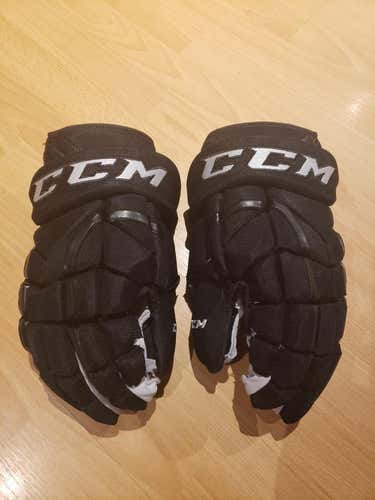 New 15" CCM HG12 Gloves