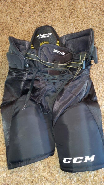 Black Used Junior XL CCM Tacks 7092 Hockey Pants